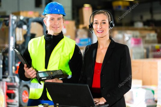 Il nostro punto spedizioni con team pronto ad aiutarti